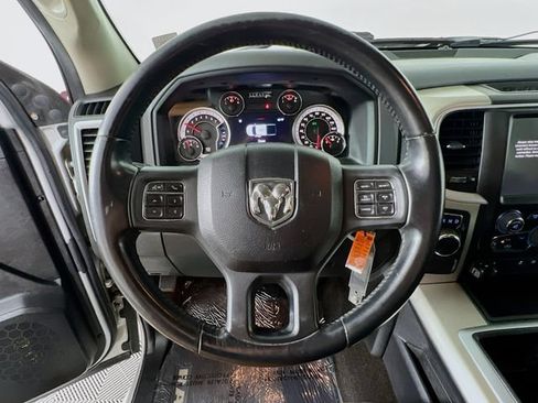 Used 2014 RAM 1500 Lone Star RWD image 12