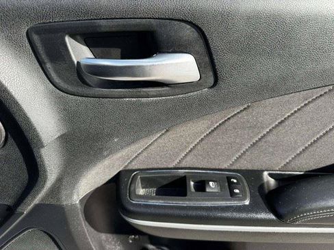 Used 2020 Dodge Charger SXT RWD image 44