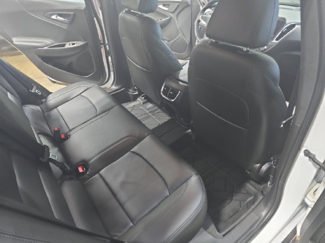 Used 2018 Chevrolet Malibu LT FWD image 11