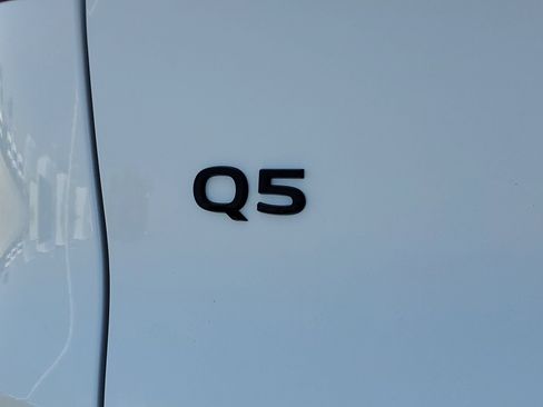 New 2026 Audi Q5 Premium Plus AWD/4WD image 7