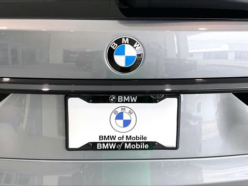 Used 2025 BMW X7 xDrive40i w/ M Sport Package AWD/4WD image 30