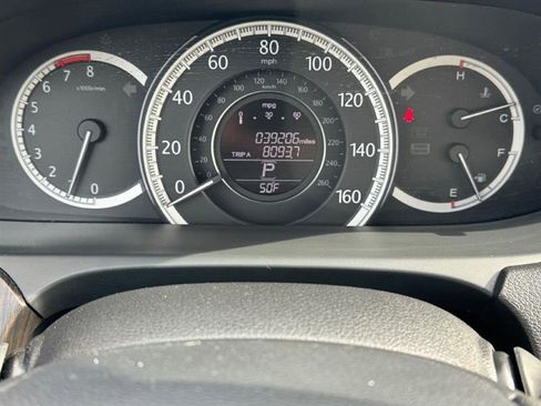 Used 2014 Honda Accord EX image 13