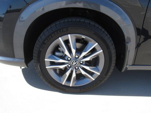 Certified 2025 Acura ADX AWD image 4