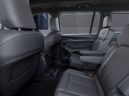 New 2026 Jeep Grand Cherokee L Limited AWD/4WD image 23