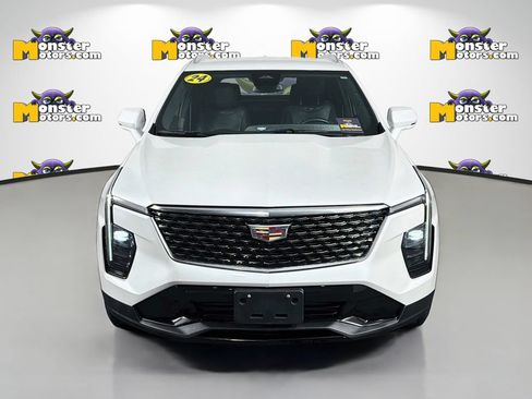 Used 2024 Cadillac XT4 Premium Luxury w/ Active Safety Package AWD/4WD image 2