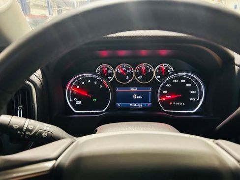 Used 2022 Chevrolet Silverado 1500 RST w/ Z71 Off-Road Package image 24