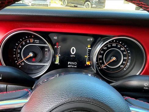 Used 2023 Jeep Gladiator Rubicon w/ LED Lighting Group image 22