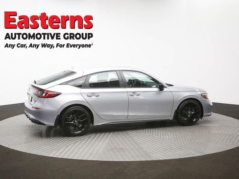 Used 2025 Honda Civic Sport image 42