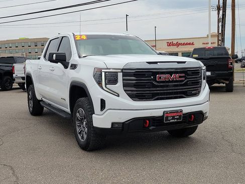 Used 2024 GMC Sierra 1500 AT4 w/ AT4 Premium Package AWD/4WD image 2