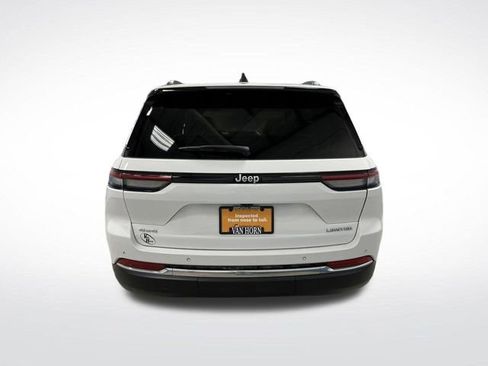 Used 2024 Jeep Grand Cherokee Limited image 15