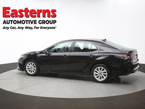 Used 2023 Toyota Camry LE image 61