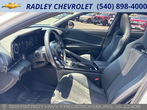 Used 2023 Hyundai Elantra N FWD image 3