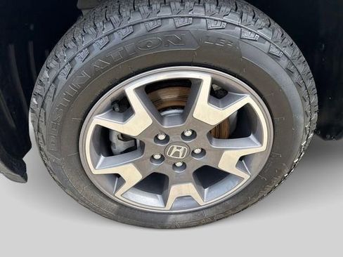 Certified 2023 Honda Passport TrailSport image 2