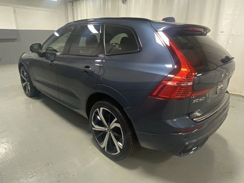 Certified 2024 Volvo XC60 T8 Ultimate w/ Climate Package image 2