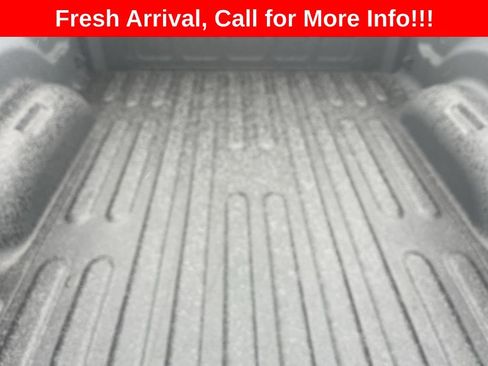 Used 2025 RAM 2500 Laramie AWD/4WD image 29