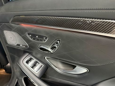 Used 2019 Mercedes-Benz S 63 AMG S 4MATIC Sedan image 35