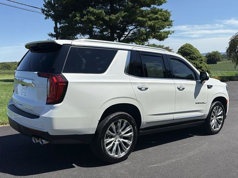 Used 2022 GMC Yukon Denali w/ Denali Ultimate Package AWD/4WD image 6