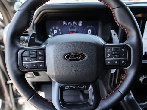 Used 2025 Ford F150 Raptor AWD/4WD image 15