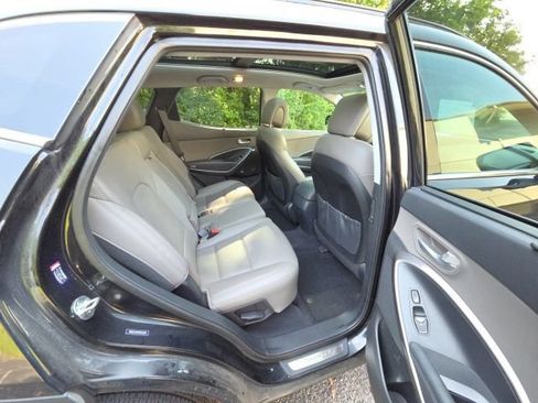 Used 2017 Hyundai Santa Fe Sport w/ 2.4L Tech Package 04 FWD image 29