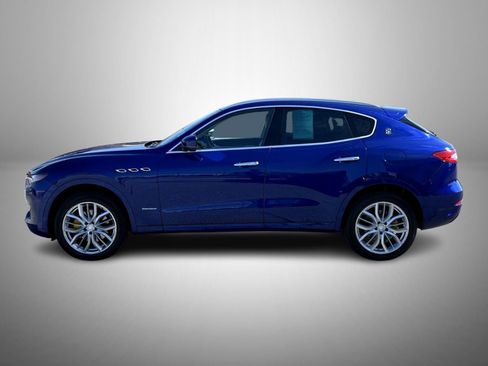 Used 2019 Maserati Levante GranLusso image 8