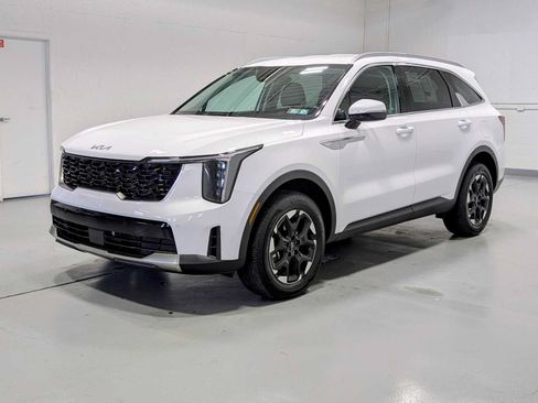 Used 2025 Kia Sorento S AWD/4WD image 1
