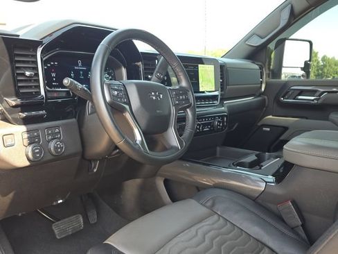 Used 2026 Chevrolet Silverado 2500 ZR2 w/ LPO, Dark Essentials Package AWD/4WD image 25