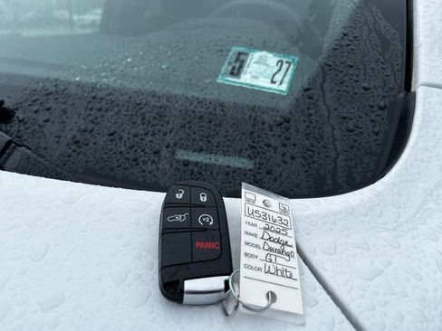 Used 2025 Dodge Durango GT AWD/4WD image 31
