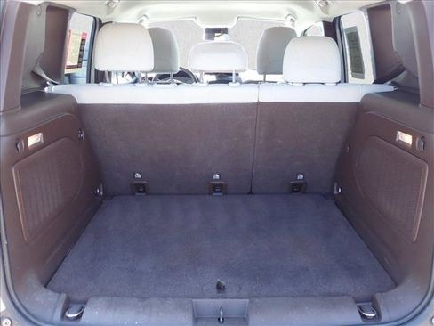 Used 2015 Jeep Renegade Latitude AWD/4WD image 8