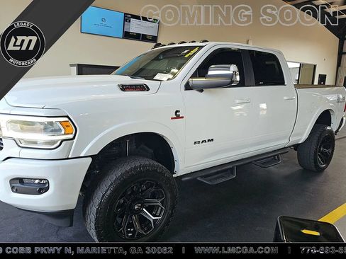 Used 2021 RAM 2500 Laramie AWD/4WD image 1