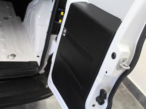 Used 2021 RAM ProMaster City Tradesman FWD image 27