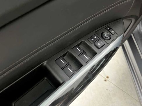 Used 2019 Acura TLX image 15