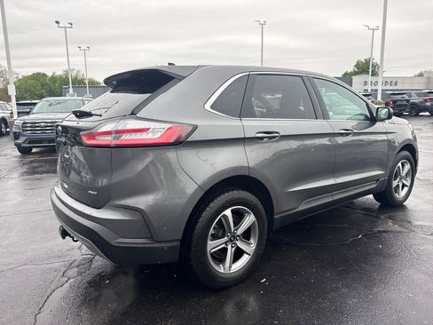 Used 2024 Ford Edge SEL w/ Convenience Package AWD/4WD image 6