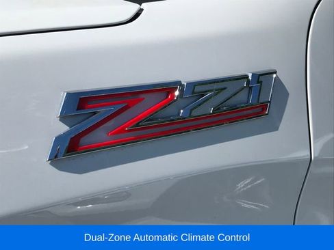 Used 2023 Chevrolet Silverado 1500 LT Trail Boss w/ Convenience Package II AWD/4WD image 11