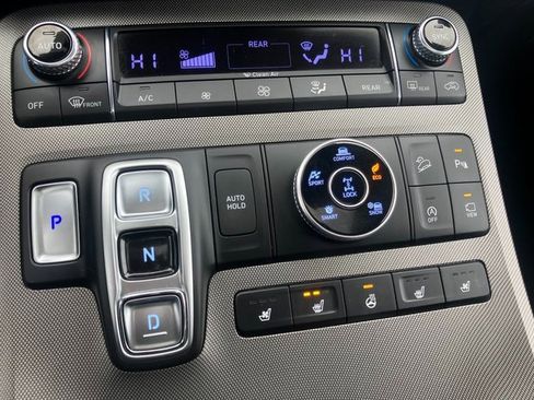 Used 2021 Hyundai Palisade Limited image 10