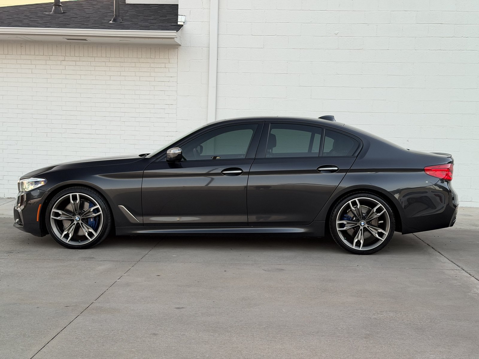 Used 2018 BMW M550i xDrive w/ Driving Assistance Package AWD/4WD image 8