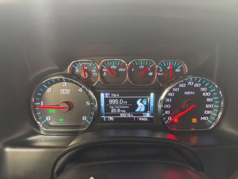 Used 2020 GMC Yukon XL SLT AWD/4WD image 25