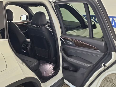 Used 2018 BMW X3 xDrive30i w/ Convenience Package image 37