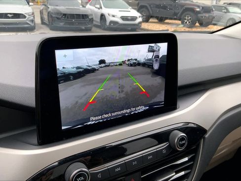 Certified 2022 Ford Escape SEL image 26