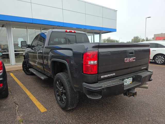 Used 2015 GMC Sierra 2500 Denali w/ Duramax Plus Package AWD/4WD image 7