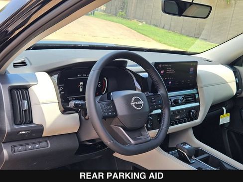 New 2026 Nissan Pathfinder SL FWD image 11
