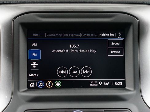 Used 2024 Chevrolet Silverado 1500 Custom image 16