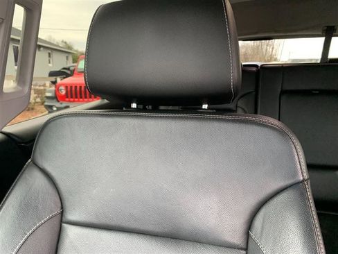 Used 2017 Chevrolet Tahoe LT image 14