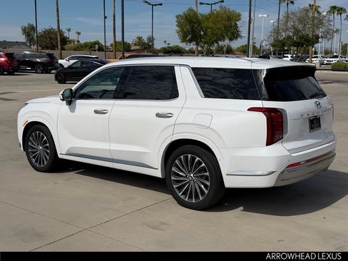 Used 2023 Hyundai Palisade Calligraphy AWD/4WD image 4
