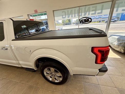 Used 2015 Ford F150 Platinum w/ Equipment Group 701A Luxury AWD/4WD image 7