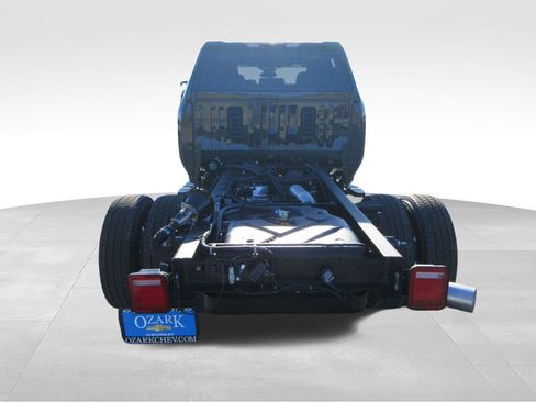 New 2026 Chevrolet Silverado 3500 LT w/ Convenience Package image 4