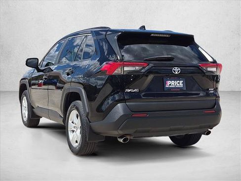 Used 2021 Toyota RAV4 XLE w/ Protection Package (TMS) AWD/4WD image 8