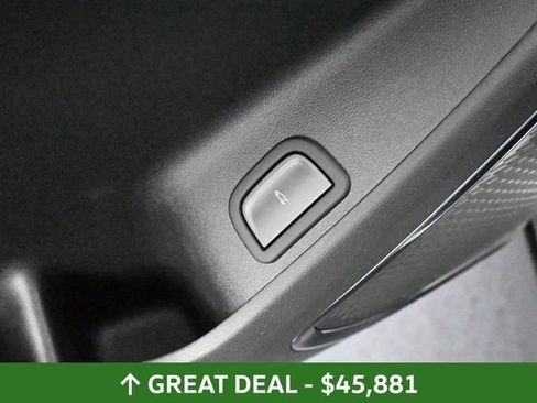 Used 2026 GMC Acadia AT4 AWD/4WD image 29