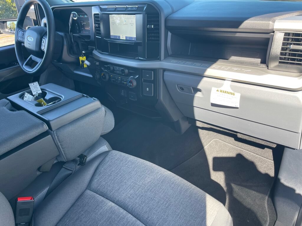 Used 2024 Ford F250 XL w/ STX Appearance Package AWD/4WD image 26