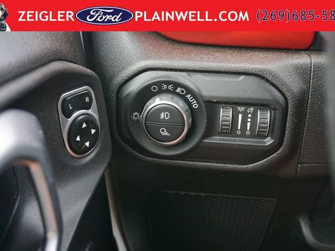 Used 2020 Jeep Gladiator Rubicon AWD/4WD image 30