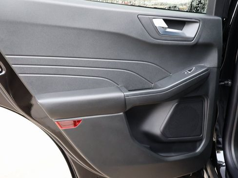 New 2026 Ford Escape Platinum w/ Equipment Group 601A image 17